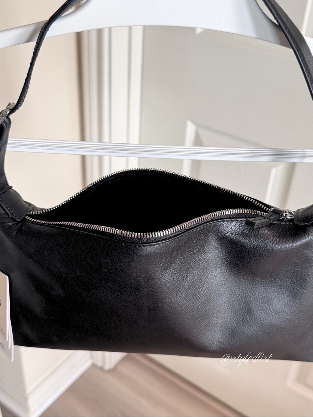 Mango MNG Leather Shoulder Bag With Buckle Black NWT - Picture 6 of 6